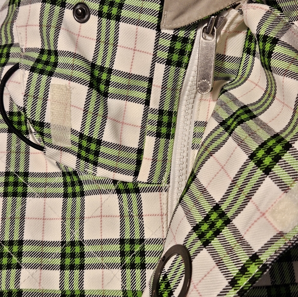 Bonfire Women's Snowboarding/Skiing Jacket - Picture 9 of 17